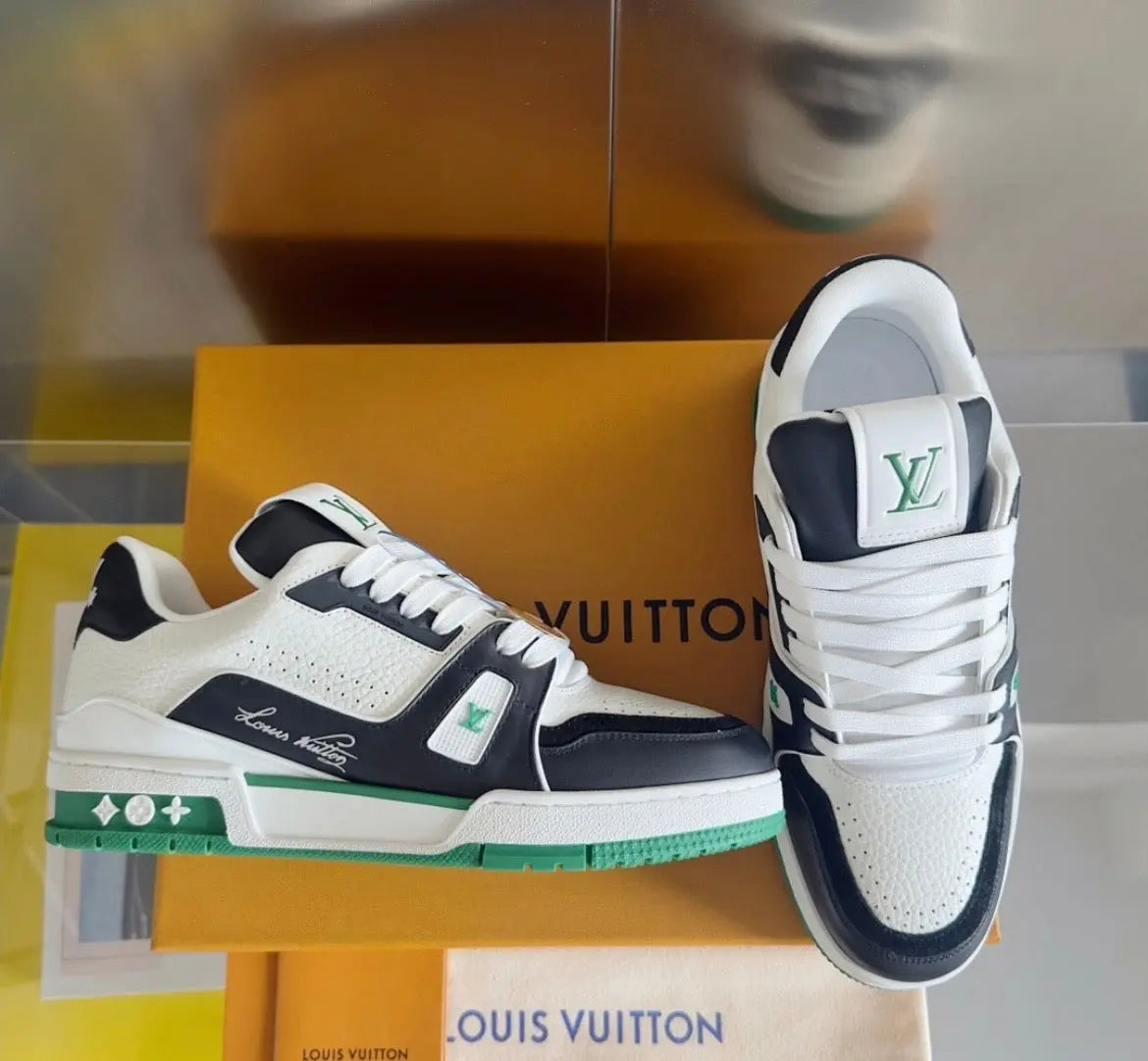 Louis V. Foreign Gallery Foreign Gallery