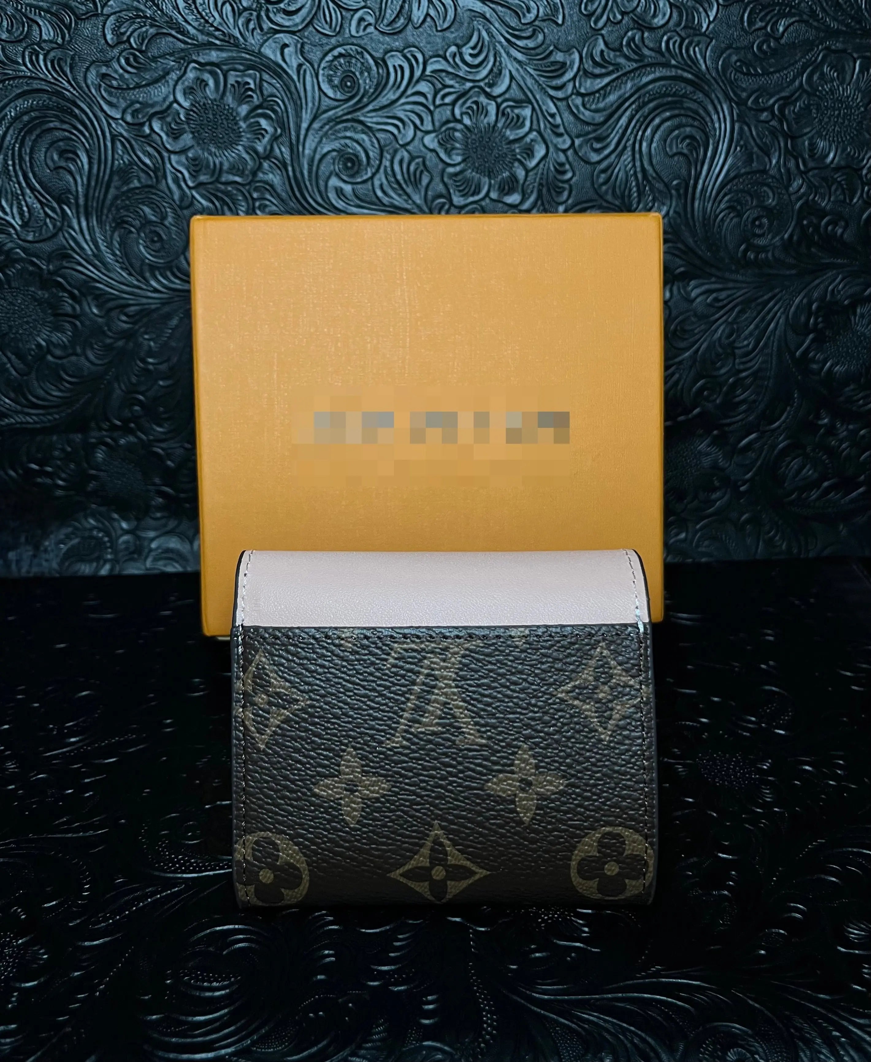 LV wallet Foreign Gallery Foreign Gallery