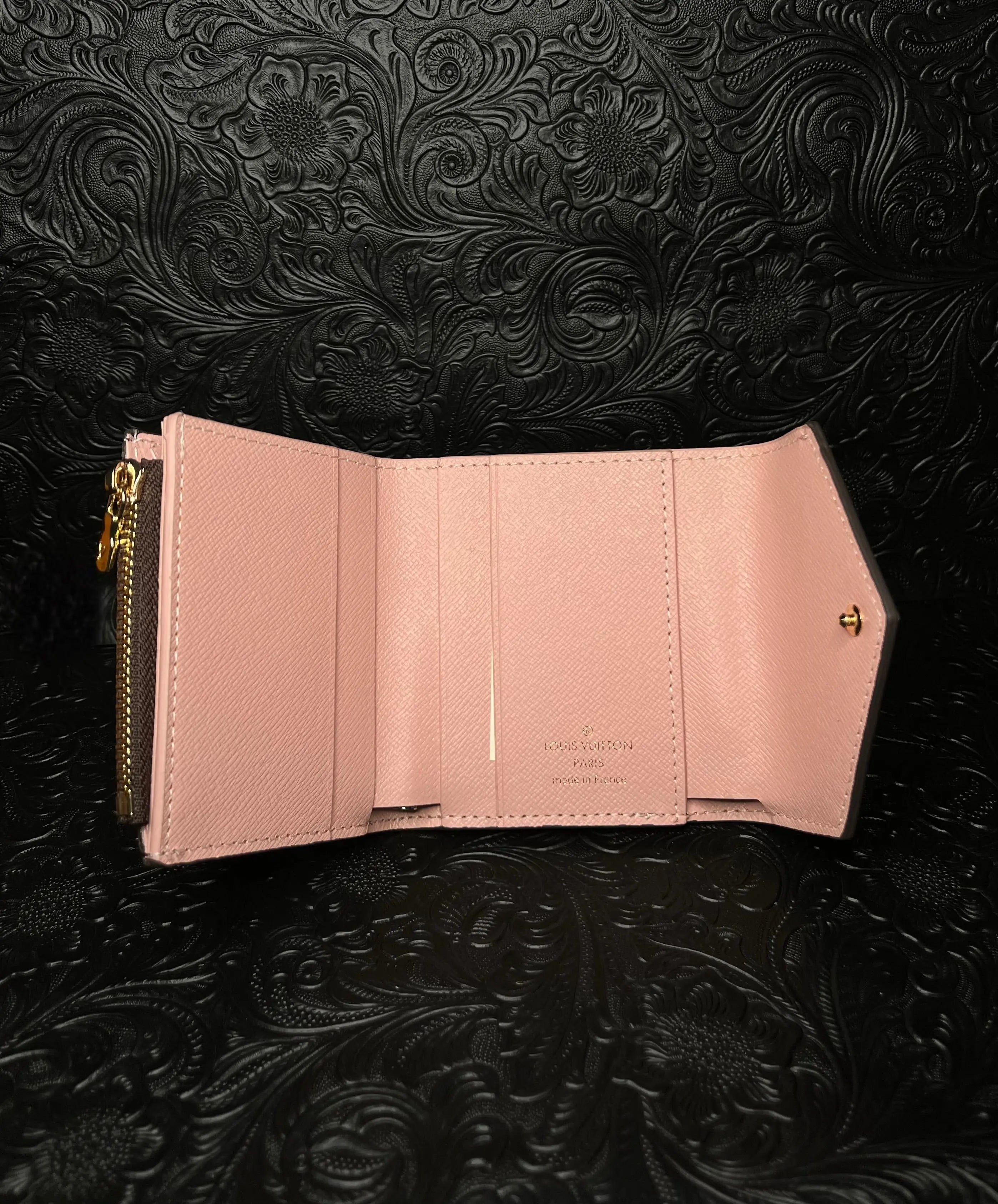 LV wallet Foreign Gallery Foreign Gallery