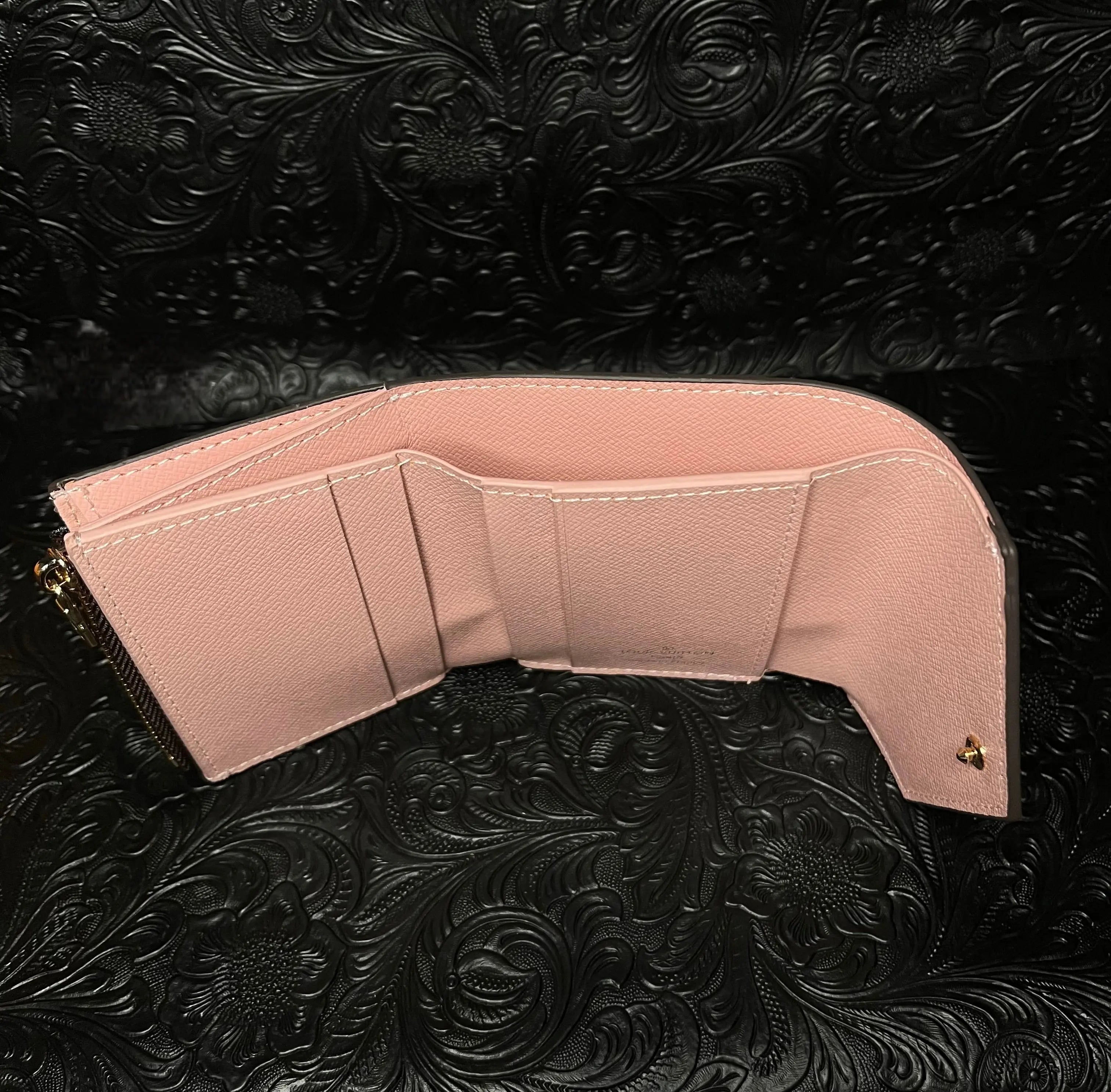 LV wallet Foreign Gallery Foreign Gallery