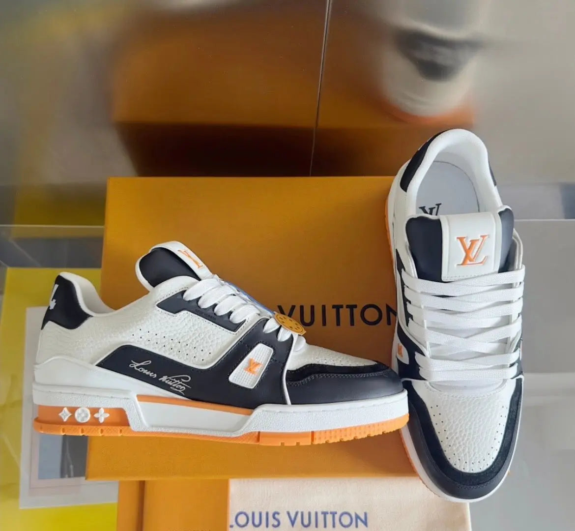 Louis V. Foreign Gallery Foreign Gallery
