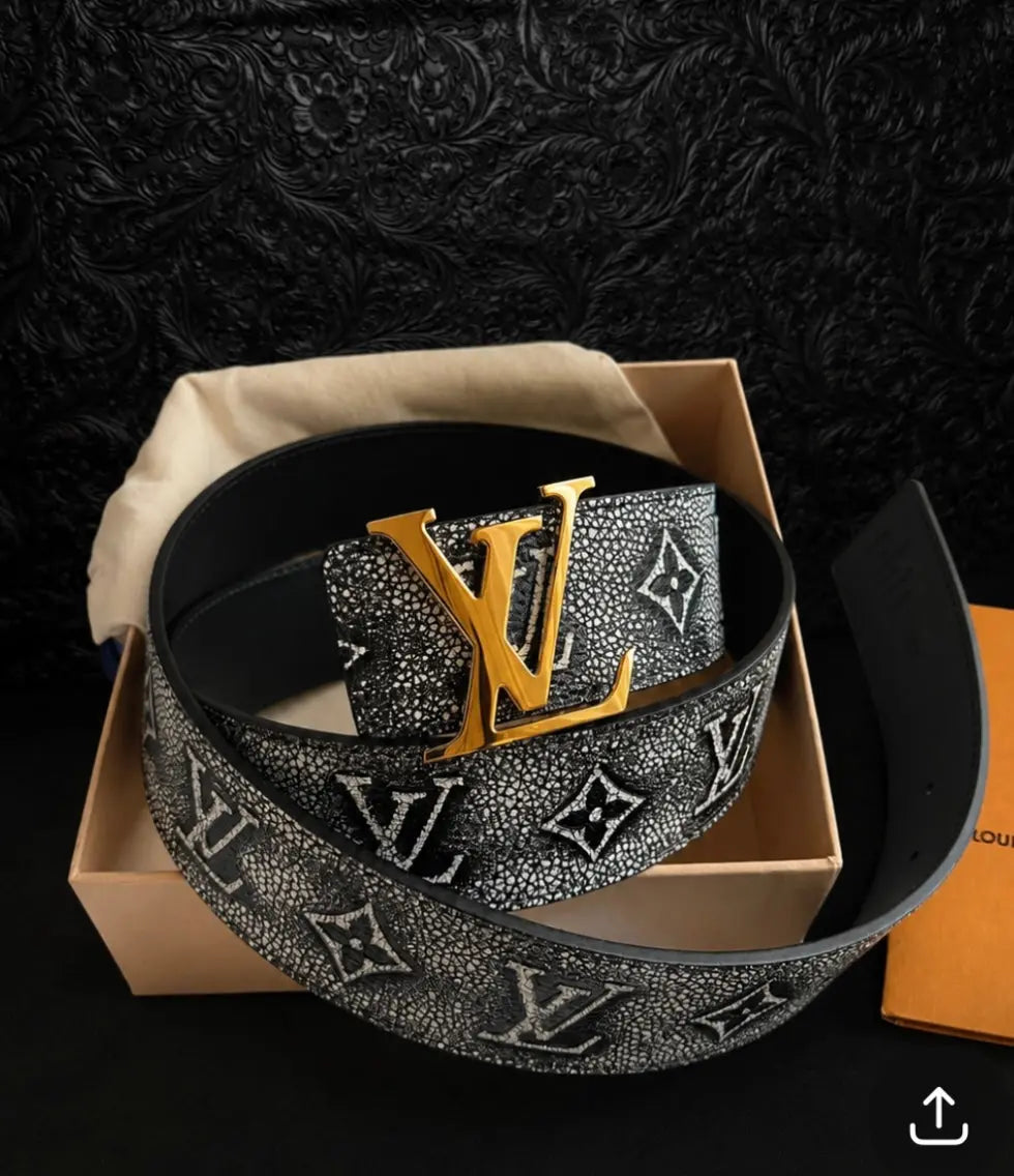 Louis V. Foreign Gallery Foreign Gallery