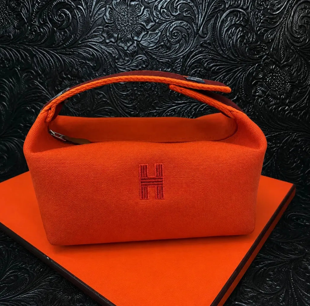 Hermis pouch Foreign Gallery Foreign Gallery