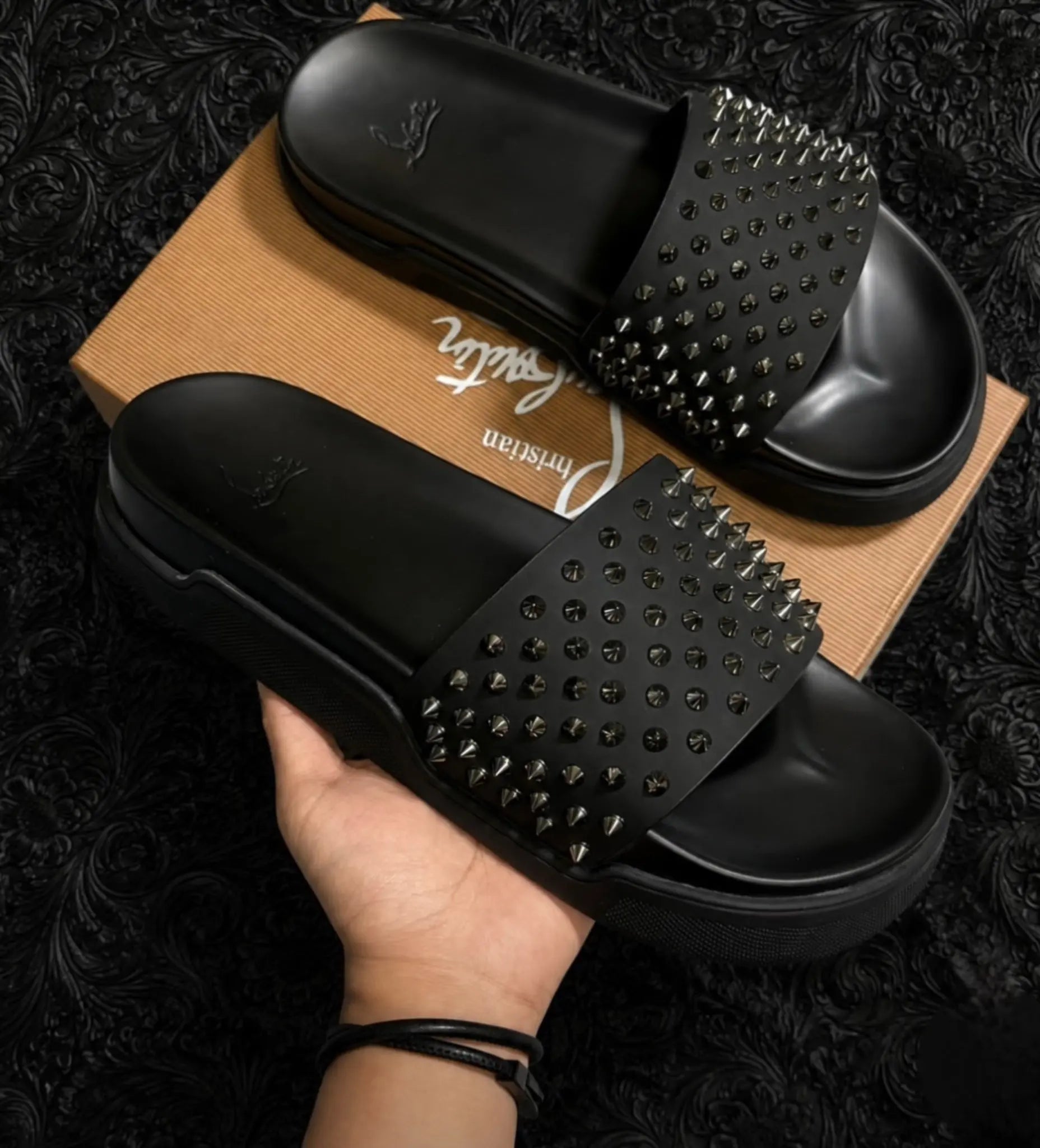 CL sandals Foreign Gallery Foreign Gallery
