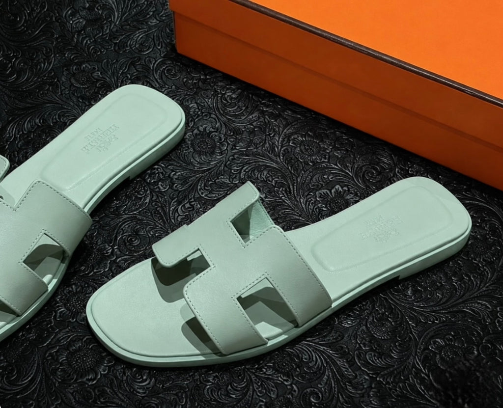 Hermes sandals
