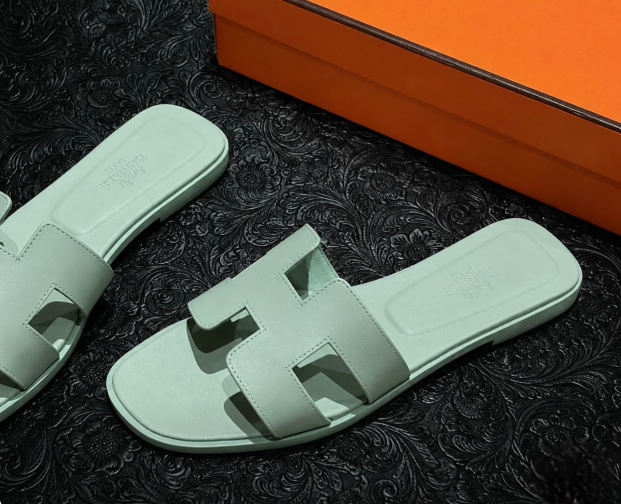 Hermes sandals